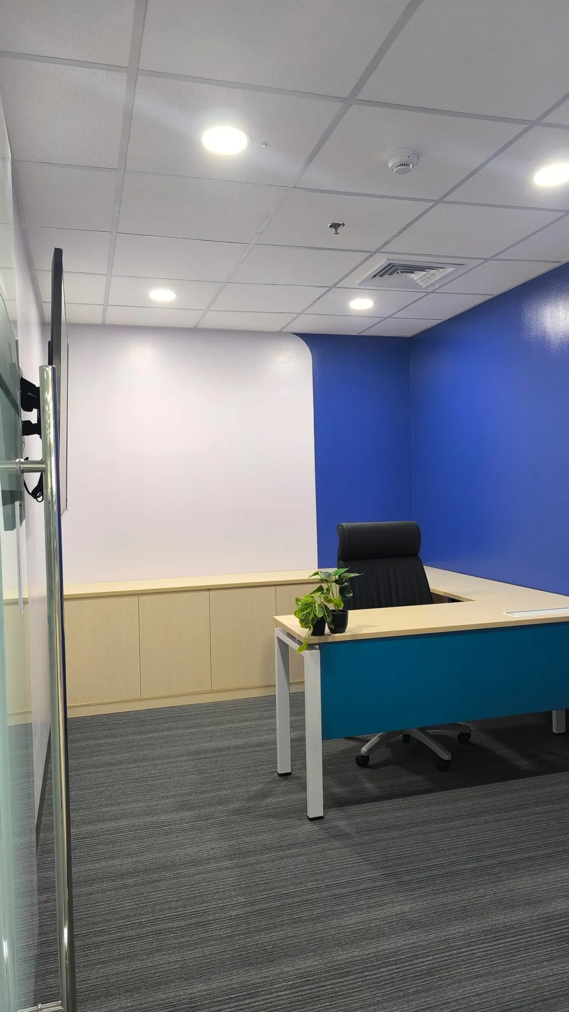 Unisys — design and build office fit-out by Ground Up at Citynet Central, Mandaluyong City — view 6 of 12